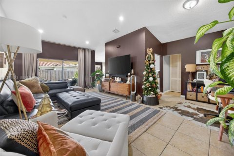 Villa ou maison à vendre à Homestead, Floride: 3 chambres, 161.56 m2 № 1998374 - photo 4