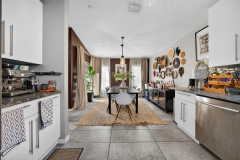 Villa ou maison à vendre à Homestead, Floride: 3 chambres, 161.56 m2 № 1998374 - photo 17