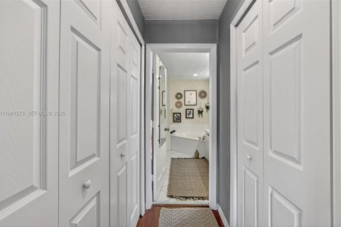 Villa ou maison à vendre à Homestead, Floride: 3 chambres, 161.56 m2 № 1998374 - photo 30