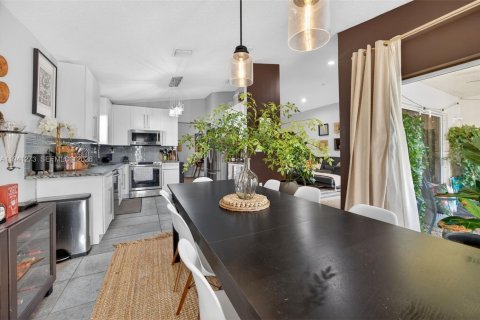 Villa ou maison à vendre à Homestead, Floride: 3 chambres, 161.56 m2 № 1998374 - photo 14