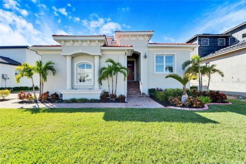 Villa ou maison à vendre à Apollo Beach, Floride: 4 chambres, 287.72 m2 № 1548470 - photo 7