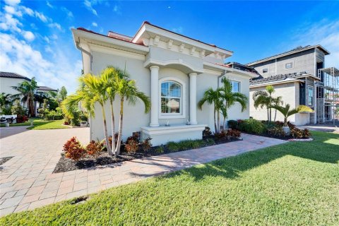 Villa ou maison à vendre à Apollo Beach, Floride: 4 chambres, 287.72 m2 № 1548470 - photo 8