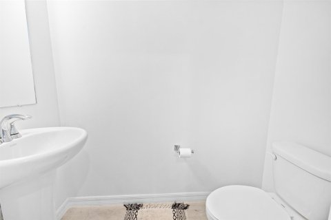 Casa en venta en Port St. Lucie, Florida, 3 dormitorios, 147.16 m2 № 2416112 - foto 14