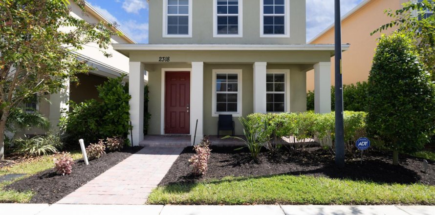 Casa en Port St. Lucie, Florida 3 dormitorios, 147.16 m2 № 2416112