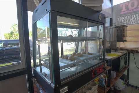 Immobilier commercial à vendre à Miami, Floride № 1936335 - photo 24