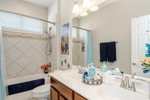 Villa ou maison à vendre à Valrico, Floride: 4 chambres, 240.15 m2 № 2110426 - photo 16