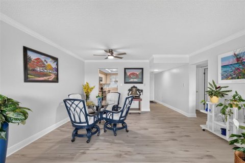 Copropriété à vendre à Mount Dora, Floride: 2 chambres, 112.32 m2 № 2408342 - photo 12