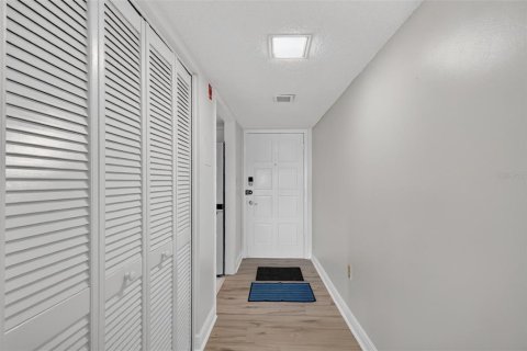 Copropriété à vendre à Mount Dora, Floride: 2 chambres, 112.32 m2 № 2408342 - photo 15