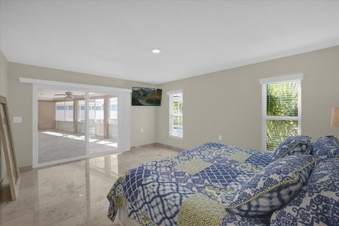 Villa ou maison à louer à New Port Richey, Floride: 4 chambres, 205.5 m2 № 1919321 - photo 28