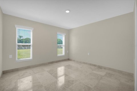 Villa ou maison à louer à New Port Richey, Floride: 4 chambres, 205.5 m2 № 1919321 - photo 23