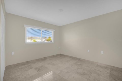 Villa ou maison à louer à New Port Richey, Floride: 4 chambres, 205.5 m2 № 1919321 - photo 16