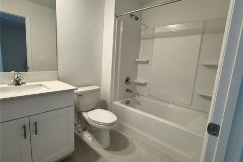 Adosado en alquiler en Parrish, Florida, 3 dormitorios, 154.78 m2 № 1821501 - foto 25