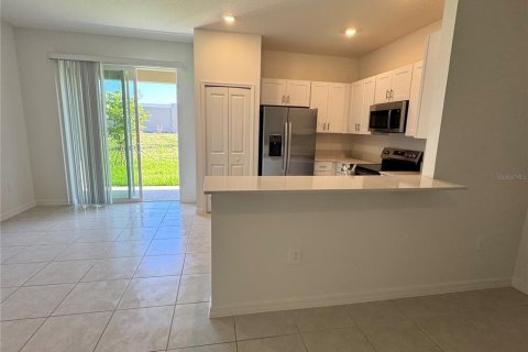 Adosado en alquiler en Parrish, Florida, 3 dormitorios, 154.78 m2 № 1821501 - foto 2