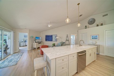 Купить виллу или дом в Брейдентон, Флорида 7 комнат, 192.4м2, № 2199395 - фото 17