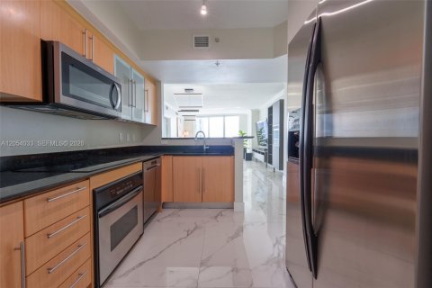 Снять в аренду кондоминиум в Майами, Флорида 3 спальни, 131.55м2, № 2150426 - фото 8