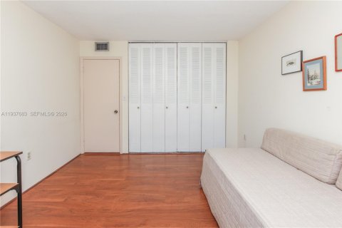 Купить кондоминиум в Авентура, Флорида 2 спальни, 120.77м2, № 1995559 - фото 20