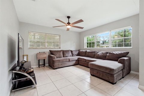 Villa ou maison à vendre à Gainesville, Floride: 5 chambres, 152.36 m2 № 2291738 - photo 5