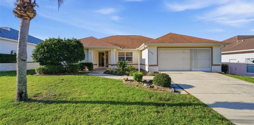 Villa ou maison à Summerfield, Floride 3 chambres, 160.16 m2 № 2149793