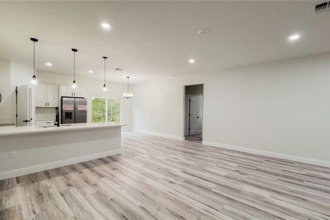 House in Ocala, Florida 4 bedrooms, 173.26 sq.m. № 1805152 - photo 4
