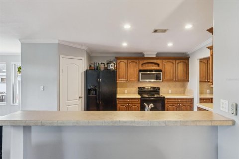 Villa ou maison à vendre à Altamonte Springs, Floride: 3 chambres, 192.21 m2 № 2223771 - photo 9