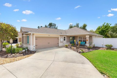 Casa en The Villages, Florida 3 dormitorios, 157.47 m2 № 2308547