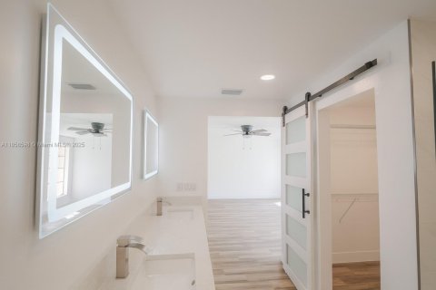 Villa ou maison à vendre à Fort Myers, Floride: 3 chambres, 174.75 m2 № 1925320 - photo 16