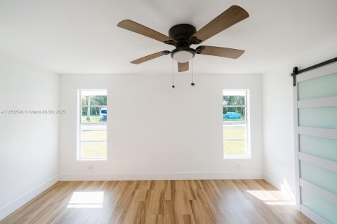 Villa ou maison à vendre à Fort Myers, Floride: 3 chambres, 174.75 m2 № 1925320 - photo 12