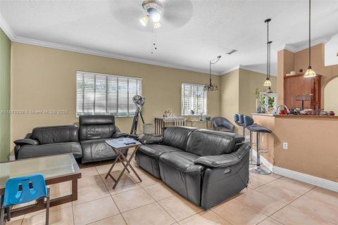 Купить виллу или дом в Хомстед, Флорида 3 спальни, 188.87м2, № 1941959 - фото 9