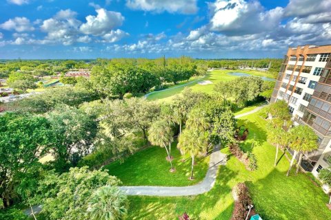 Copropriété à vendre à Pembroke Pines, Floride: 1 chambre, 68.75 m2 № 1977186 - photo 1