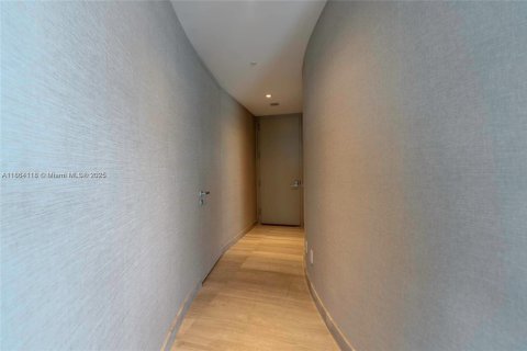 Copropriété à louer à Sunny Isles Beach, Floride: 2 chambres, 151.8 m2 № 2013534 - photo 7