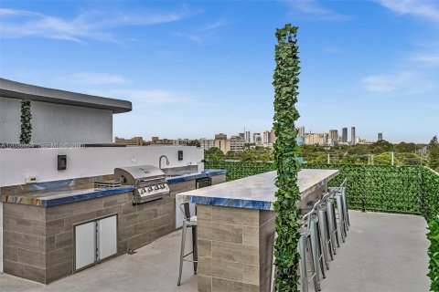 Снять в аренду квартиру в Форт-Лодердейл, Флорида 3 спальни, 158.58м2, № 2085500 - фото 27