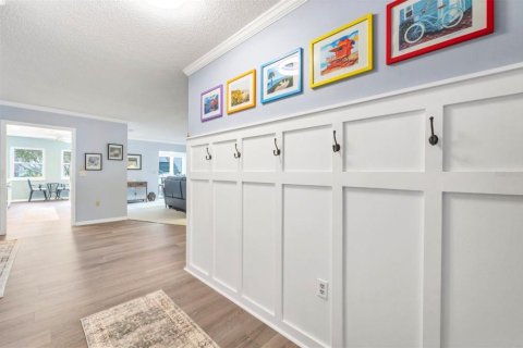 Condo in Saint Petersburg, Florida, 2 bedrooms  № 2396207 - photo 6