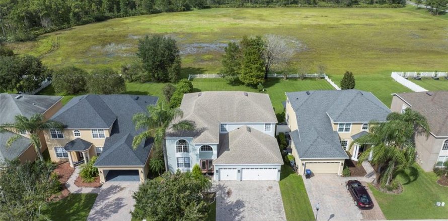 Villa ou maison à Orlando, Floride 4 chambres, 311.69 m2 № 2414945