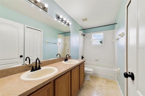 Villa ou maison à vendre à Orlando, Floride: 4 chambres, 311.69 m2 № 2414945 - photo 26