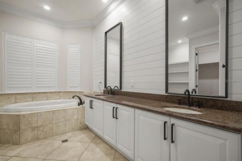 Villa ou maison à vendre à Kissimmee, Floride: 5 chambres, 433.3 m2 № 2400918 - photo 23