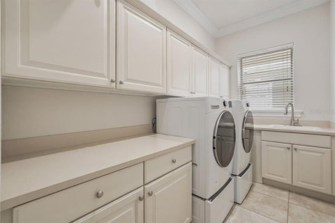 Villa ou maison à vendre à Kissimmee, Floride: 5 chambres, 433.3 m2 № 2400918 - photo 21