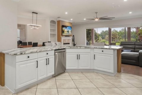 Villa ou maison à vendre à Kissimmee, Floride: 5 chambres, 433.3 m2 № 2400918 - photo 10