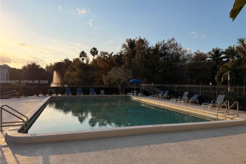 Снять в аренду кондоминиум в Плантация, Флорида 2 спальни, 98.2м2, № 1988909 - фото 19