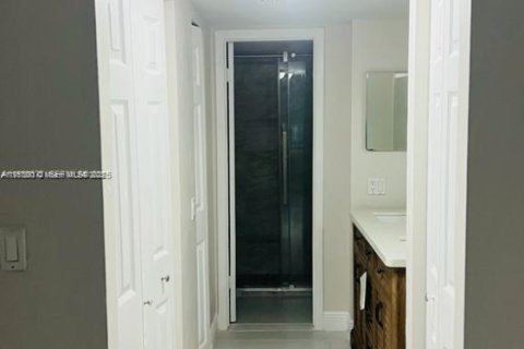 Copropriété à louer à Plantation, Floride: 2 chambres, 98.2 m2 № 1988909 - photo 7