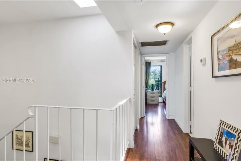 Touwnhouse à vendre à Pembroke Pines, Floride: 3 chambres, 136.75 m2 № 2249440 - photo 25
