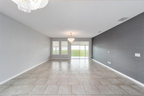 Casa en venta en Ocala, Florida, 4 dormitorios, 285.49 m2 № 1914808 - foto 11