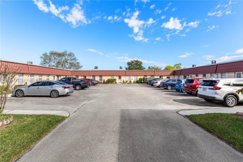 Купить кондоминиум в Лейк-Уорт, Флорида 2 спальни, 87.42м2, № 2011222 - фото 3