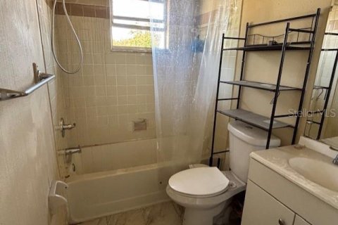 Casa en venta en Port Charlotte, Florida, 3 dormitorios, 196.02 m2 № 1824515 - foto 12