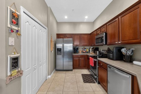 Condo in Sanford, Florida, 2 bedrooms  № 2091711 - photo 7