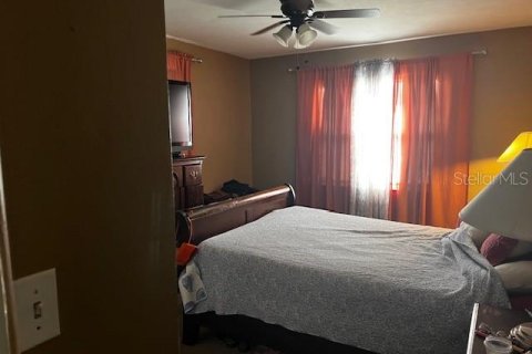 House in Saint Petersburg, Florida 3 bedrooms, 104.89 sq.m. № 1894450 - photo 7