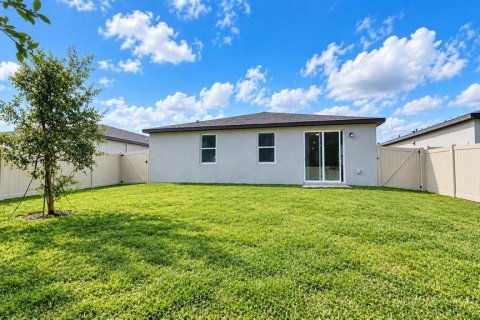Villa ou maison à louer à Winter Haven, Floride: 3 chambres, 161.09 m2 № 2431138 - photo 30