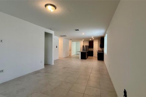 Villa ou maison à louer à Winter Haven, Floride: 3 chambres, 161.09 m2 № 2431138 - photo 24