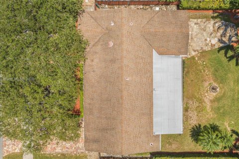 House in Cutler Bay, Florida 3 bedrooms, 131.36 sq.m. № 1859206 - photo 27