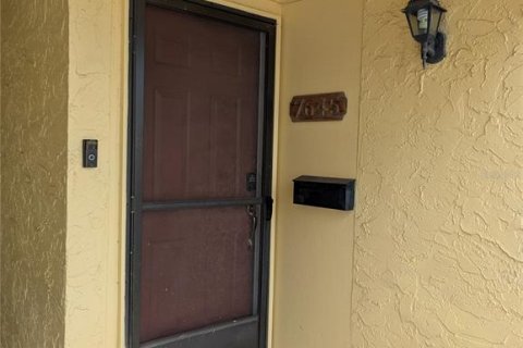 Touwnhouse à louer à Tampa, Floride: 3 chambres, 147.53 m2 № 2431883 - photo 19