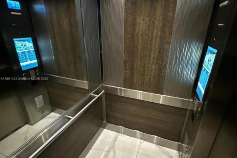 Купить кондоминиум в Майами-Бич, Флорида 2 спальни, 110.55м2, № 1893033 - фото 27